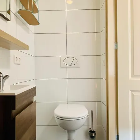 Apartment New Tiny Eco House 20 M2 For 1-2 Persons Ulft